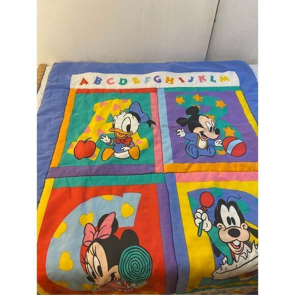Disney Baby crib comforter vintage abc 32x43"